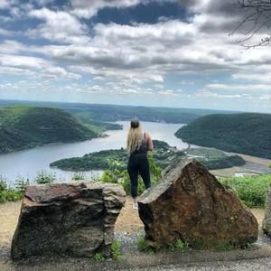 Meet your Posher, Jess